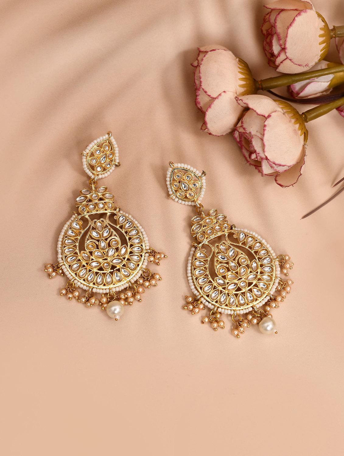 gold plated kundan and pearl chandballi earring - 21733305 - Zoom Image - 0