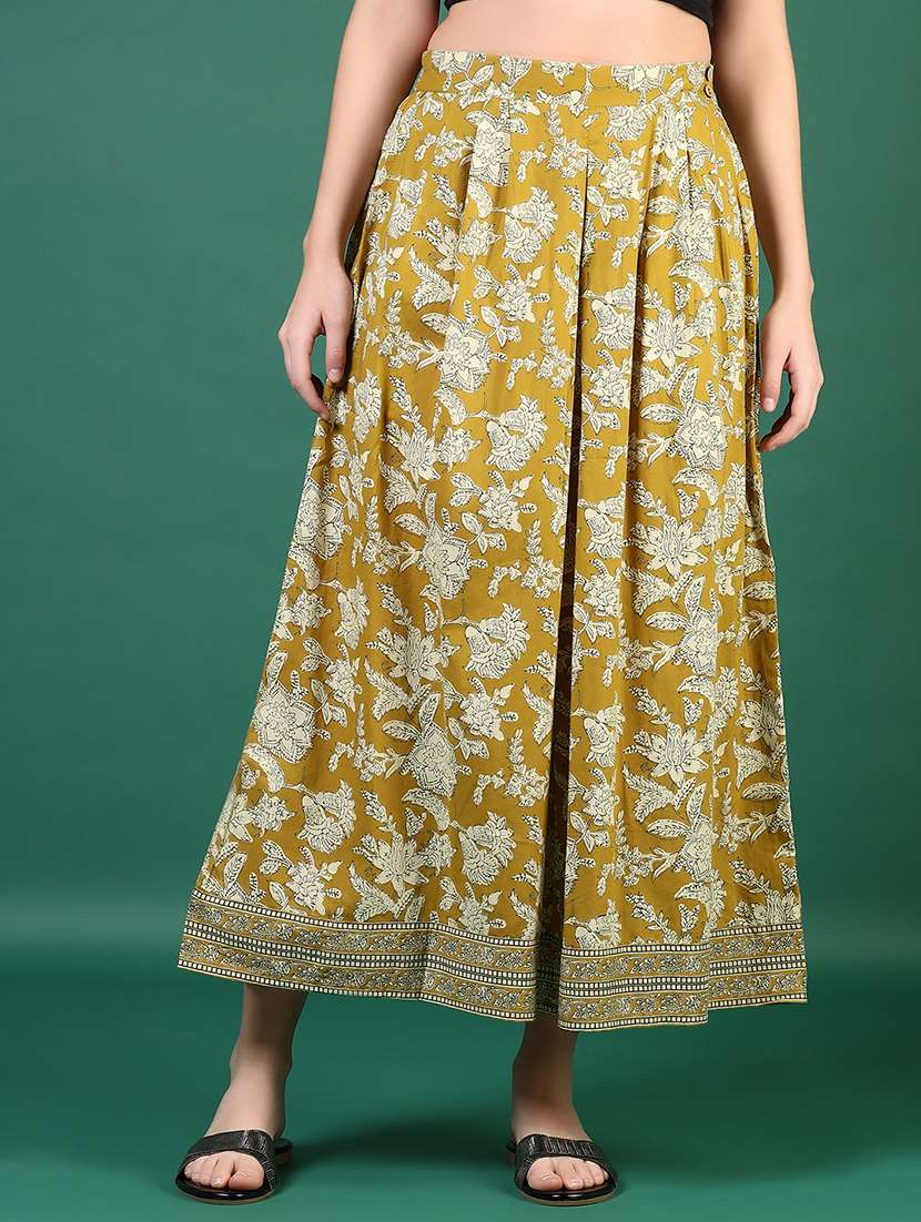 women printed mid rise flared palazzo