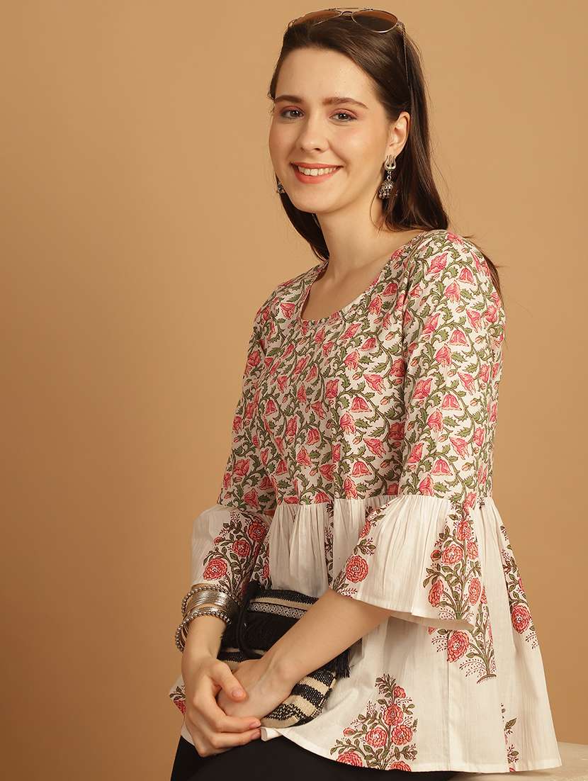 women three quarter sleeve flared ethnic top