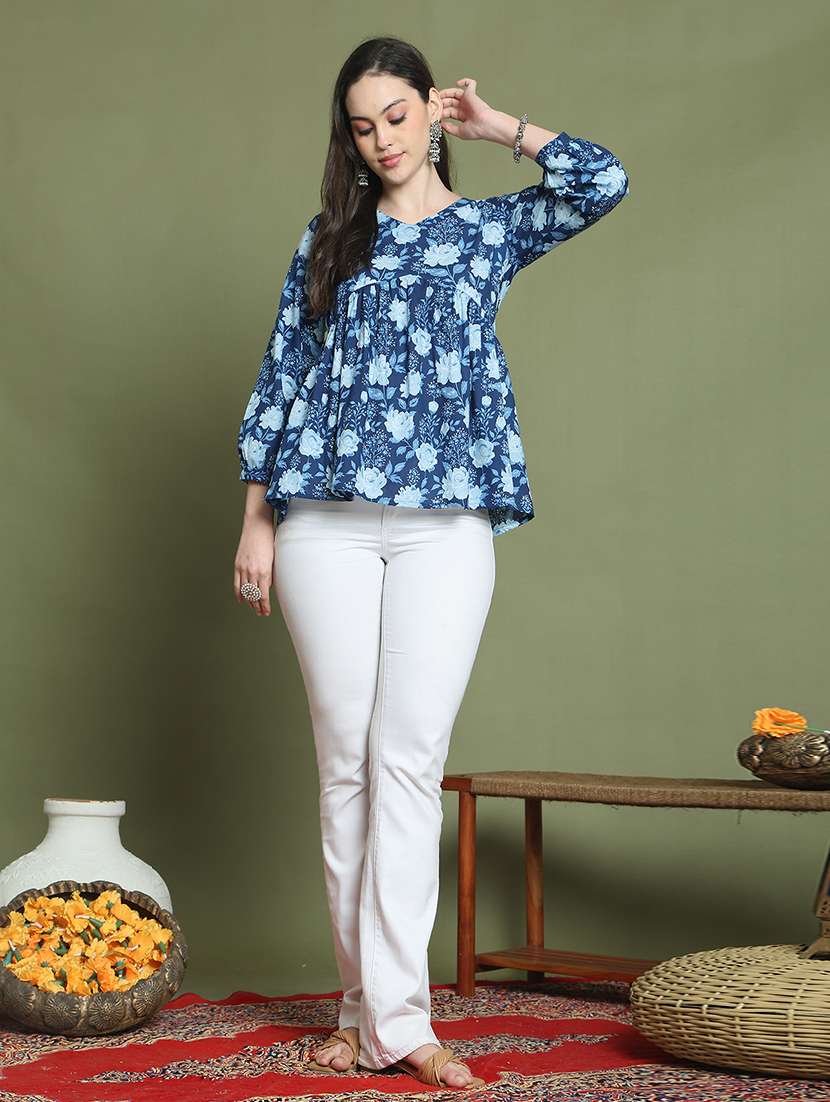 women floral printed v neck a-line top - 21737410 -  Standard Image - 4