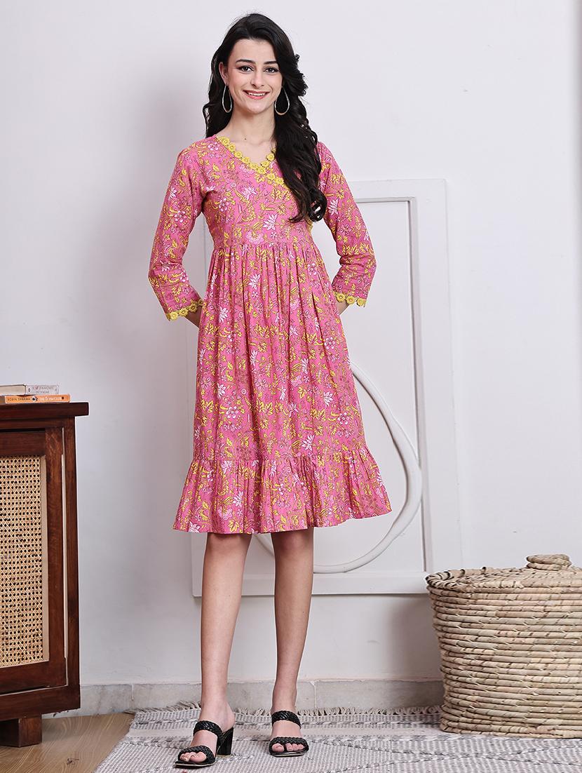 women floral printed overlap neck tiered dress - 21737540 -  Standard Image - 1