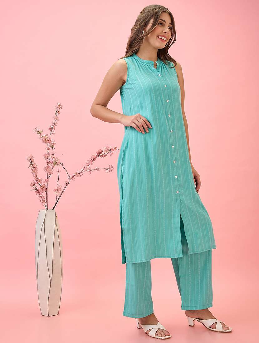 globus women blue mandarin collar woven design front slit a-line kurta with pants workwear set - 21738564 -  Standard Image - 1