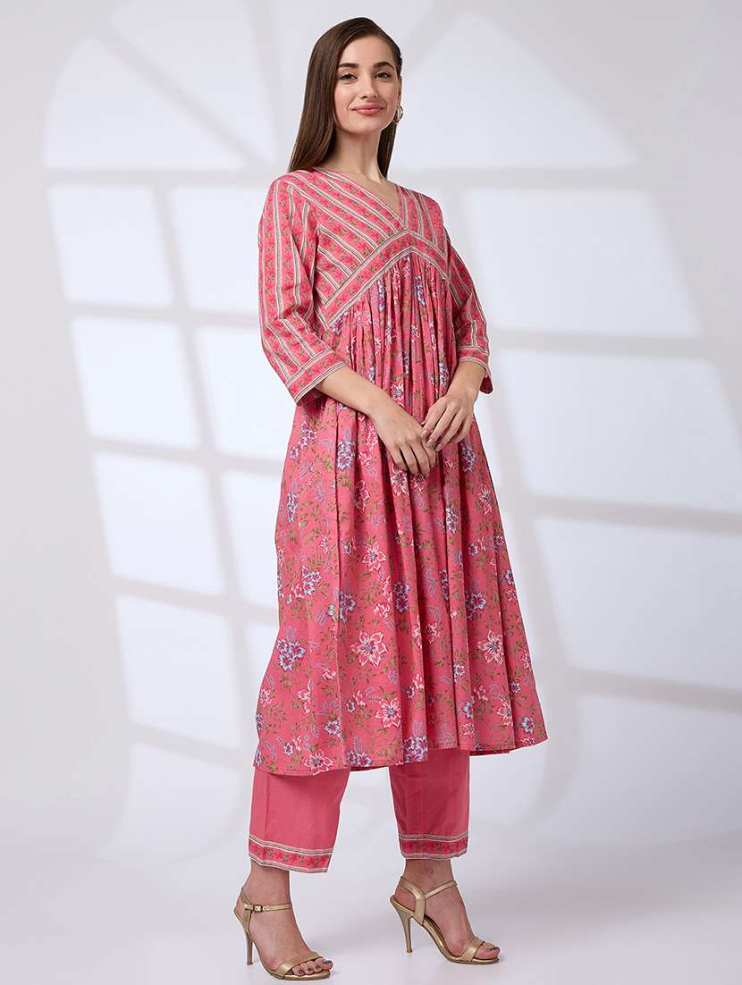 globus women pink v-neck floral print pleated alia cut a-line kurta with pants workwear set - 21738567 -  Standard Image - 1