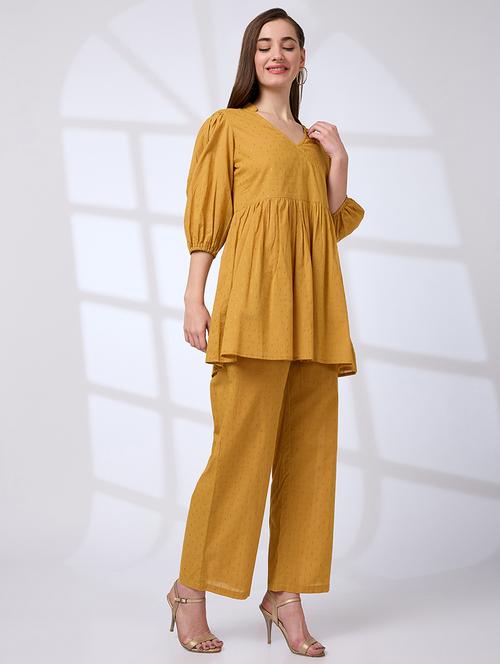 women self design co-ord set - 21738658 - Standard Image - 0