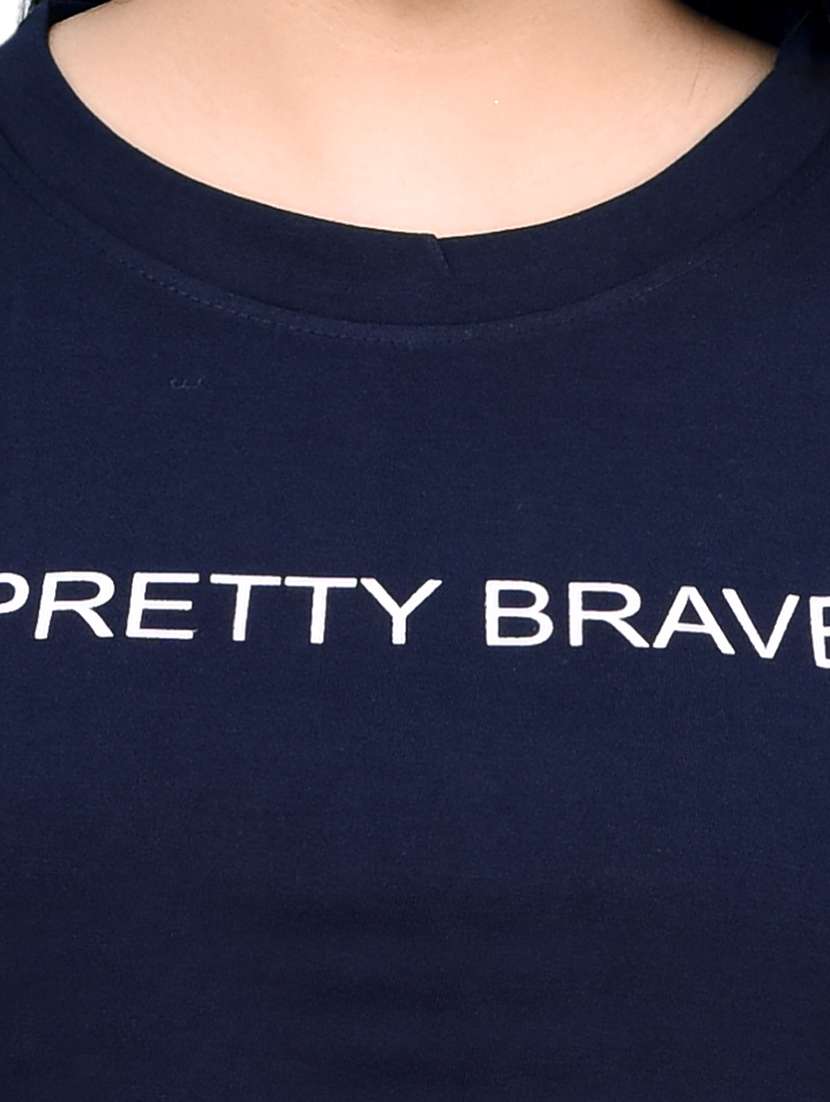 women typography print short sleeve crop top - 21740029 - Standard Image - 4