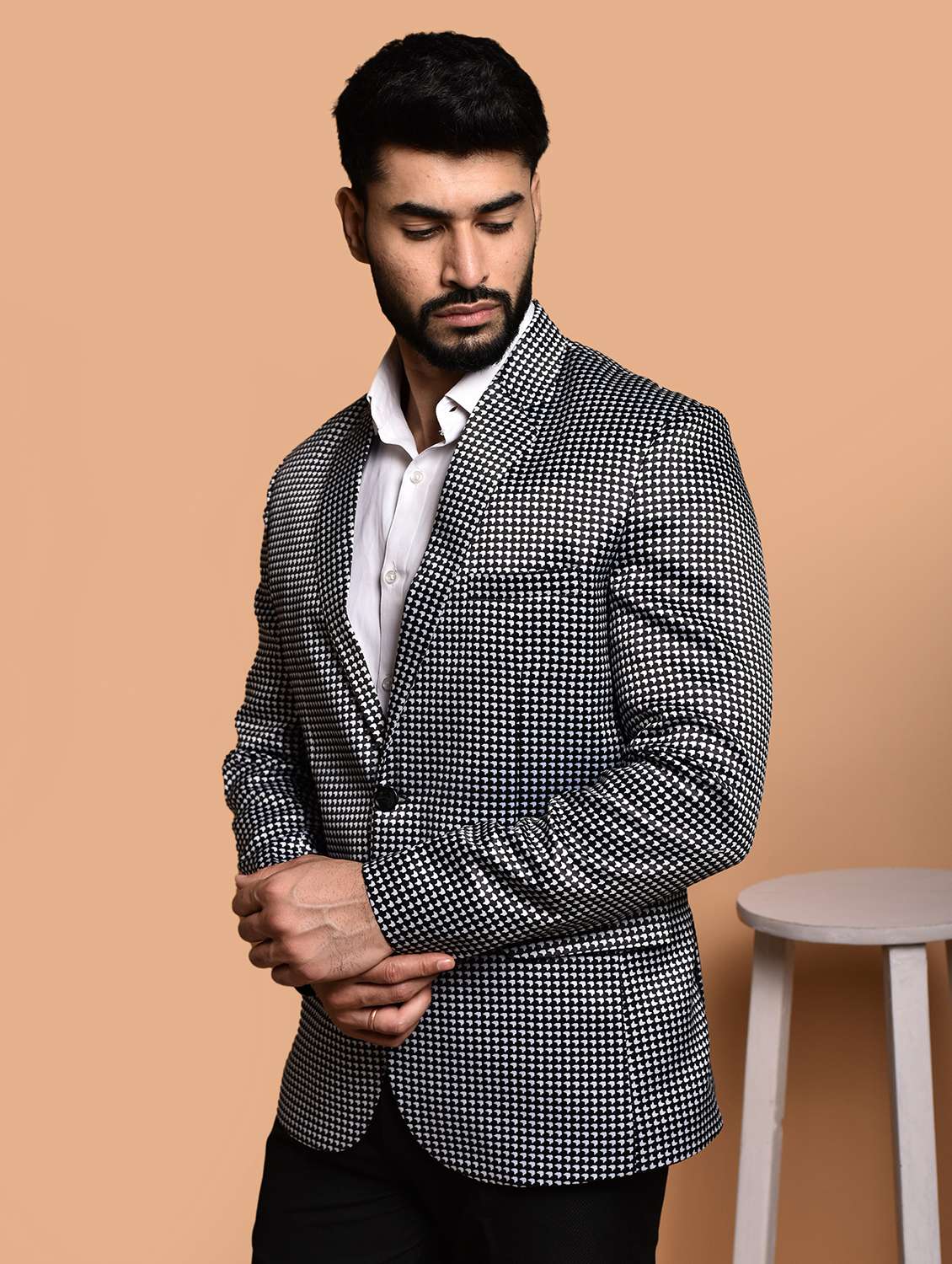 men printed single breasted casual blazer - 21740187 -  Standard Image - 1