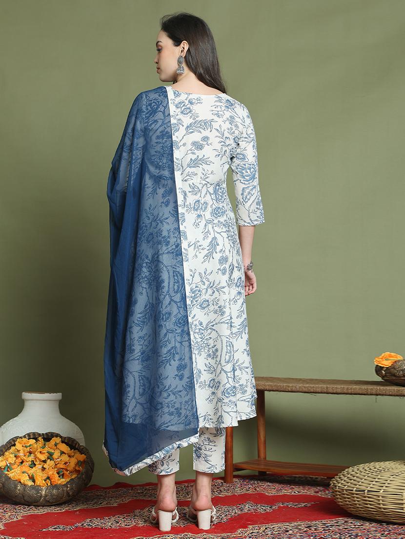 set of 2 printed kurta pant with dupatta set - 21740769 - Standard Image - 4