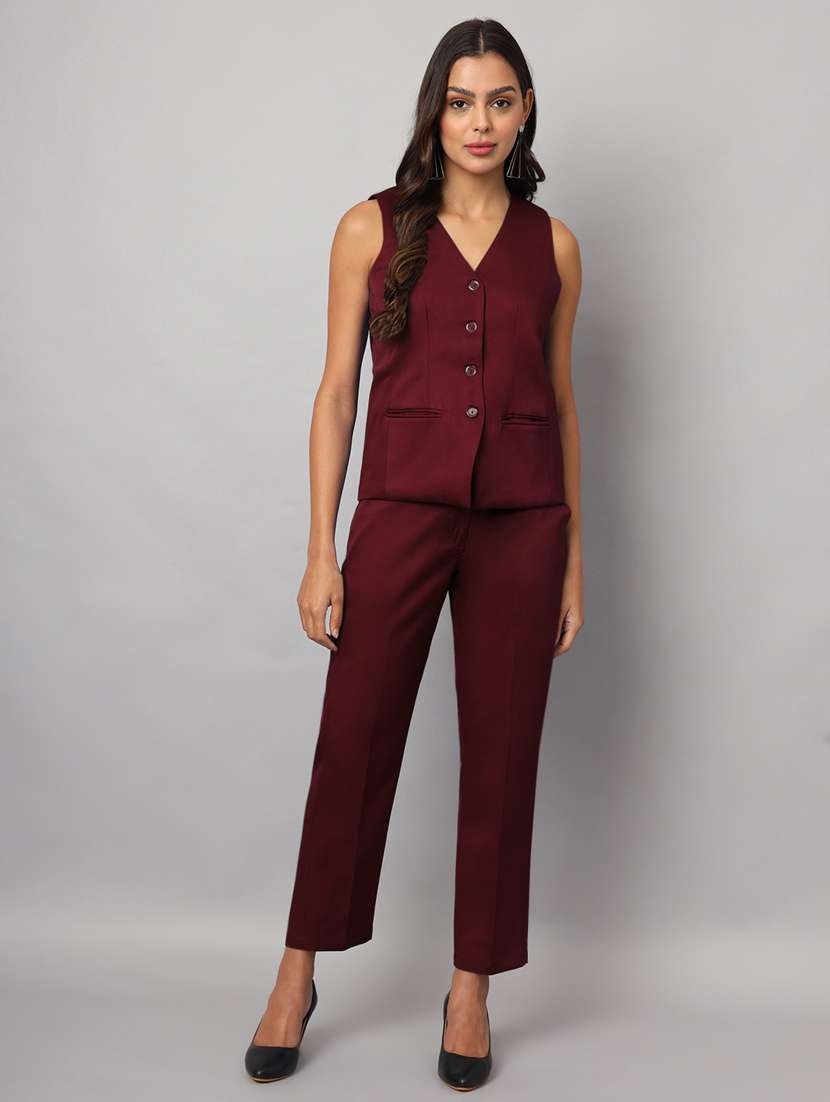 burgundy polyester waist  coat - 21740916 -  Standard Image - 4