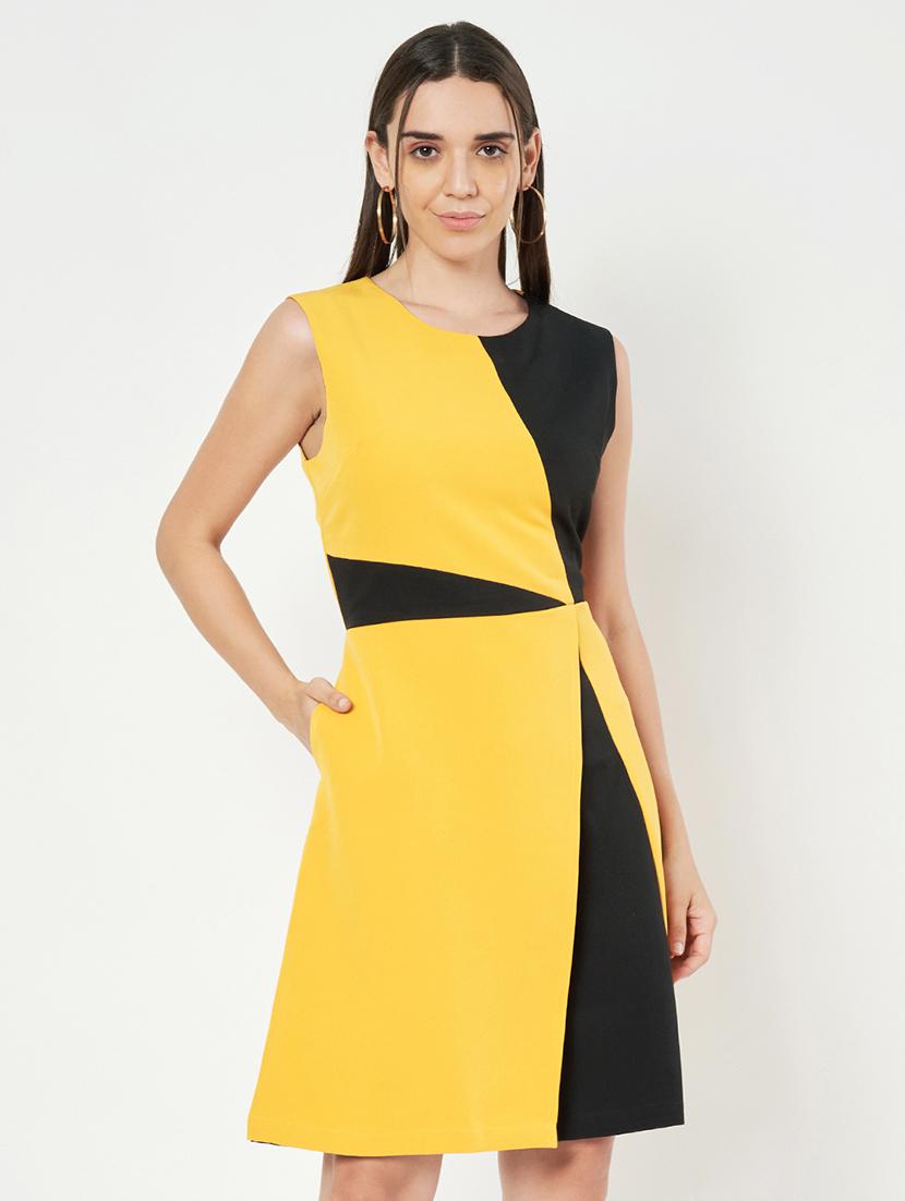 women color blocked sleeveless a-line dress - 21741729 -  Zoom Image - 0