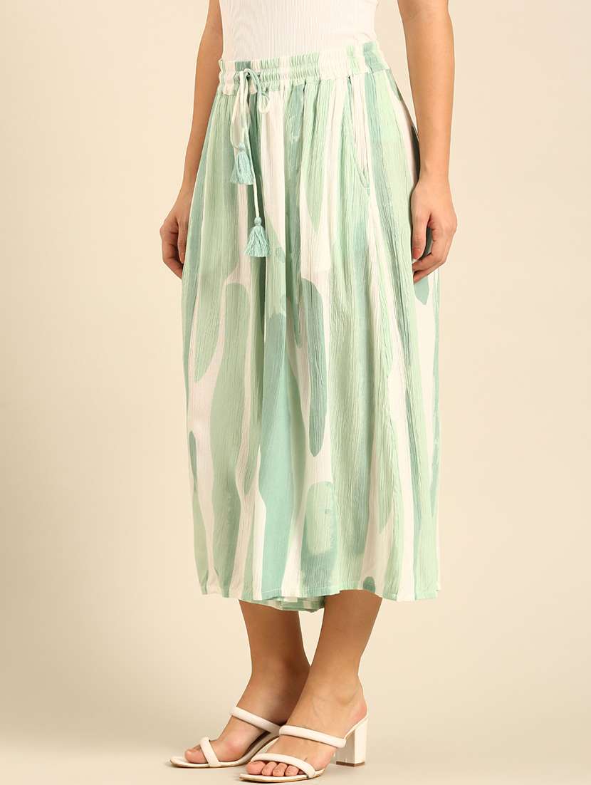 women printed high rise culottes  - 21742149 -  Standard Image - 1