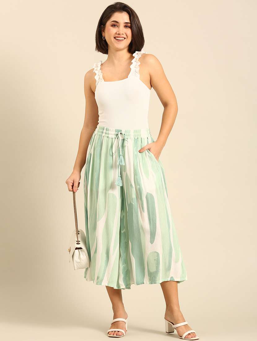 women printed high rise culottes  - 21742149 -  Standard Image - 4
