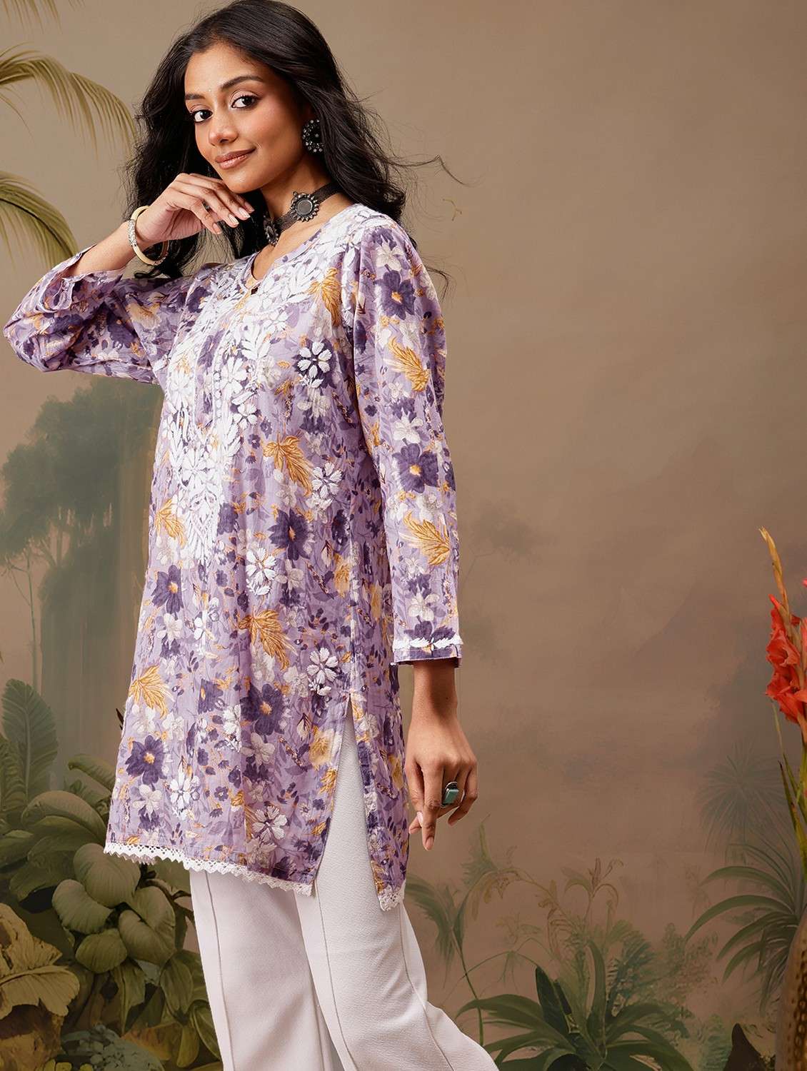women chikankari work notch neck straight kurti - 21742523 -  Standard Image - 1