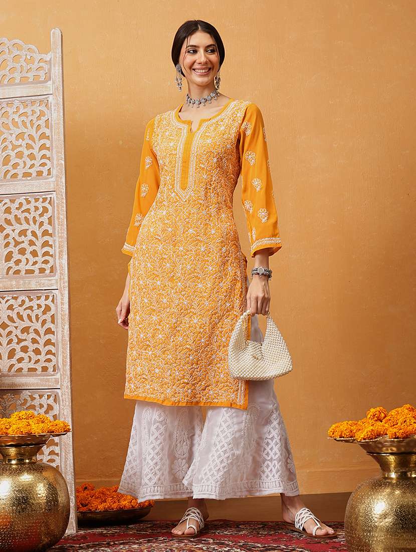 women three quarter sleeve chikankari straight kurta - 21742542 -  Standard Image - 4