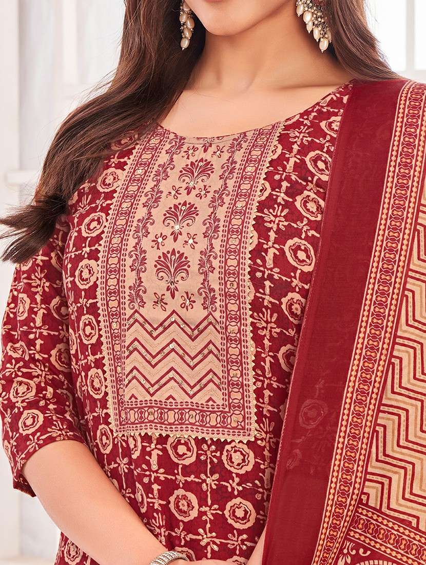 women printed kurta salwar with dupatta set - 21742690 - Standard Image - 4