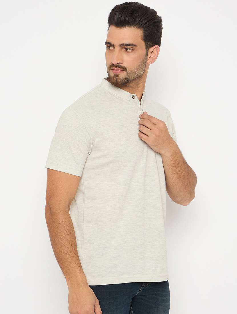 men short sleeves plain t-shirt - 21743275 -  Standard Image - 1