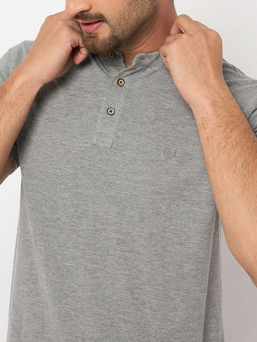 men short sleeves plain t-shirt - 21743276 - Standard Image - 4