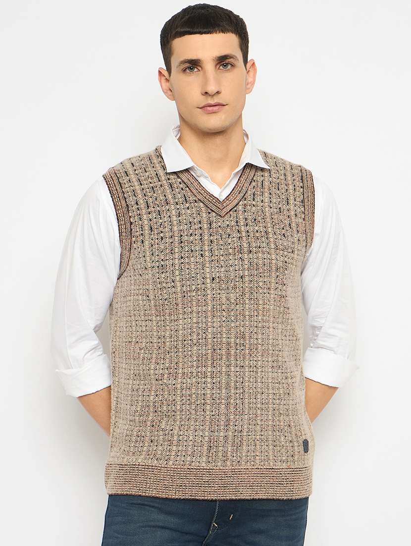 men v-neck self design pullover