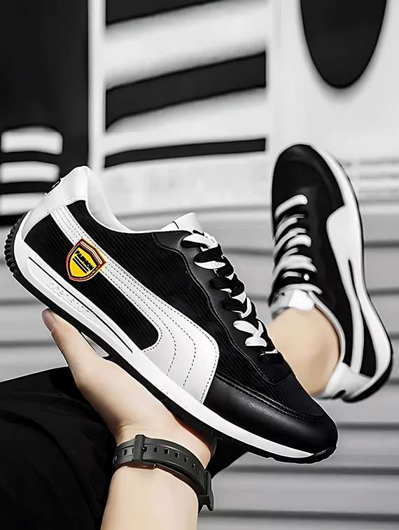 men lace up sneakers - 21743408 -  Standard Image - 4