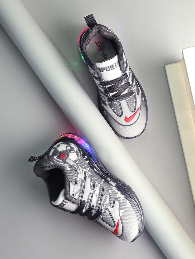 boys lace up sports shoes - 21743495 -  Zoom Image - 0