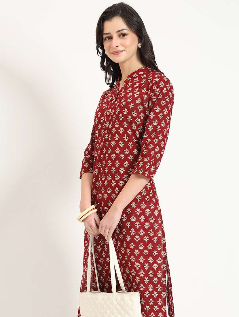 women maroon three quarter sleeve straight kurta - 21743621 -  Standard Image - 4