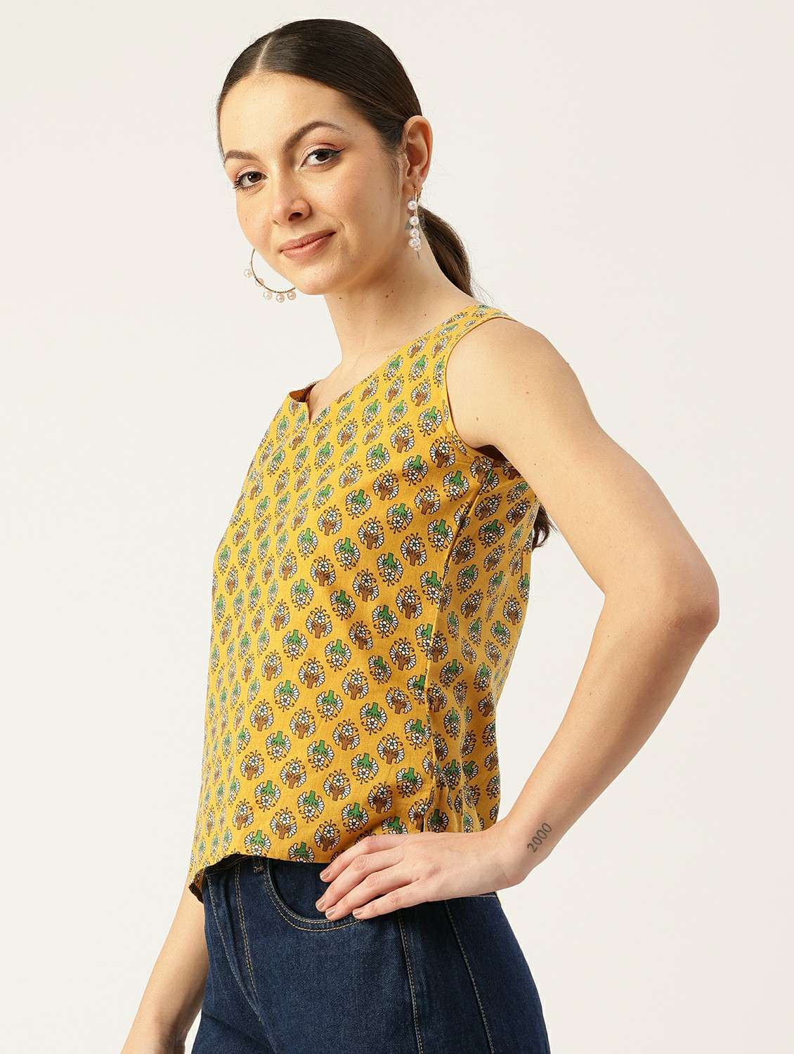 women printed sleeveless top - 21743716 -  Standard Image - 1