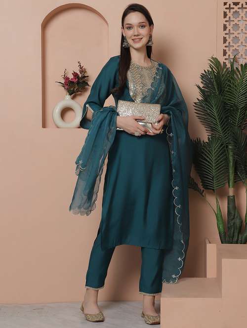 women three quarter sleeve kurta pant with dupatta set - 21743875 - Standard Image - 0