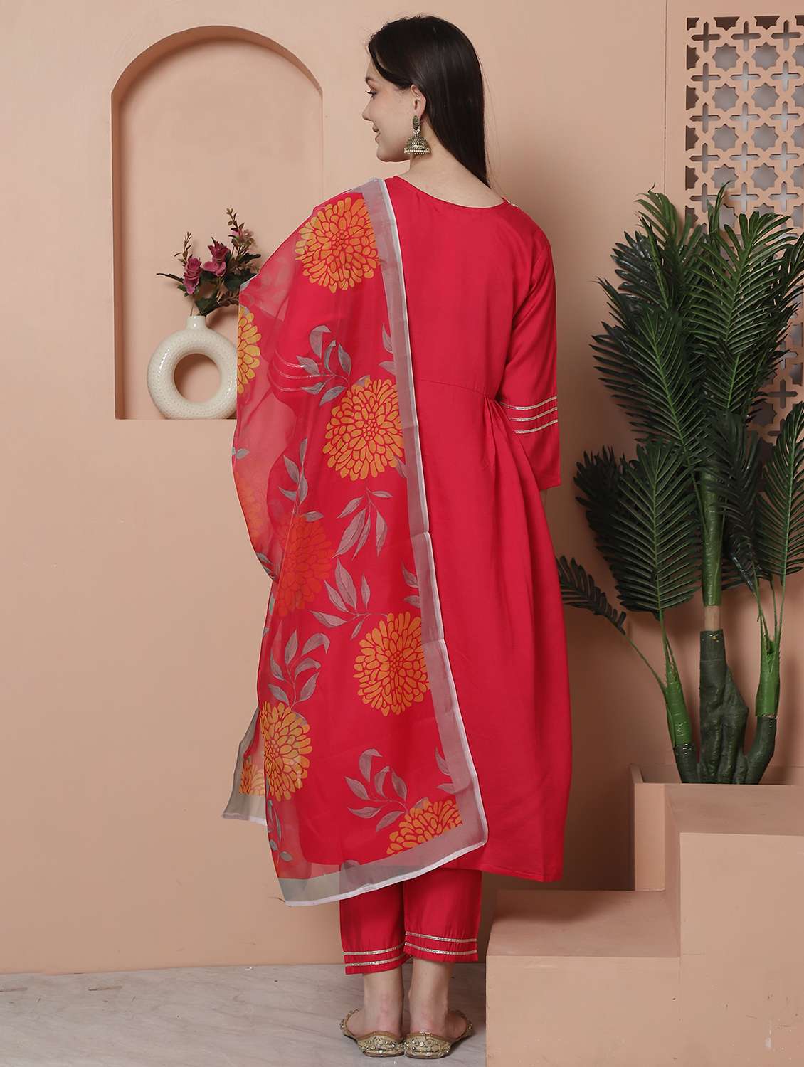 women three quarter sleeve kurta pant with dupatta set - 21743880 - Standard Image - 4