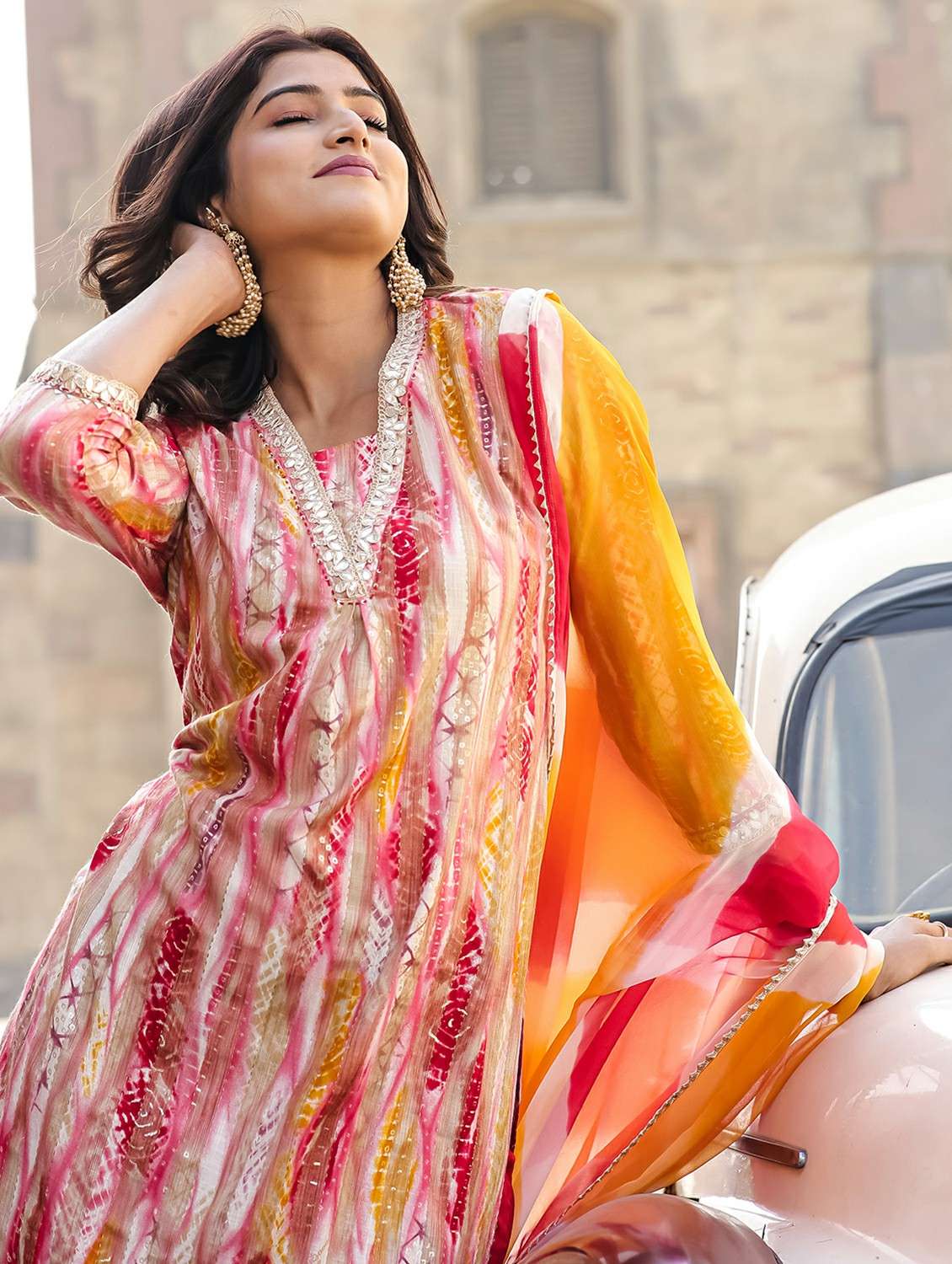 women three quarter sleeve kurta pant with dupatta set - 21743890 -  Standard Image - 4