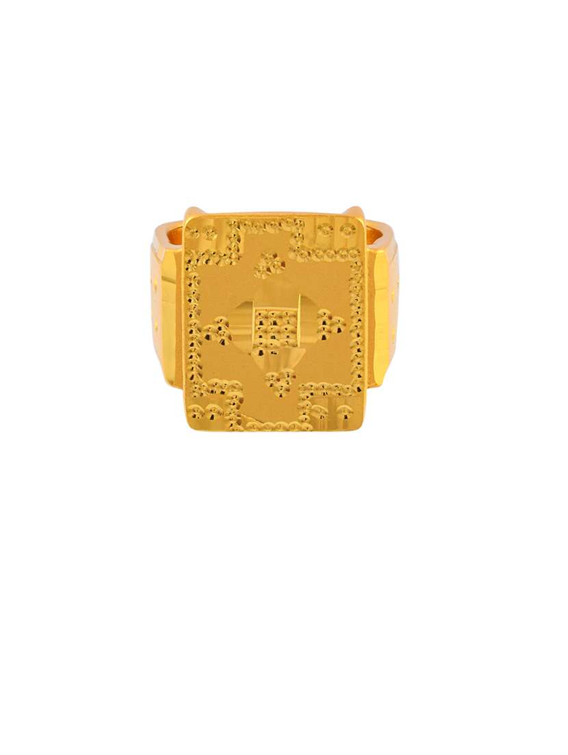 men gold brass finger ring  - 21743900 -  Standard Image - 1