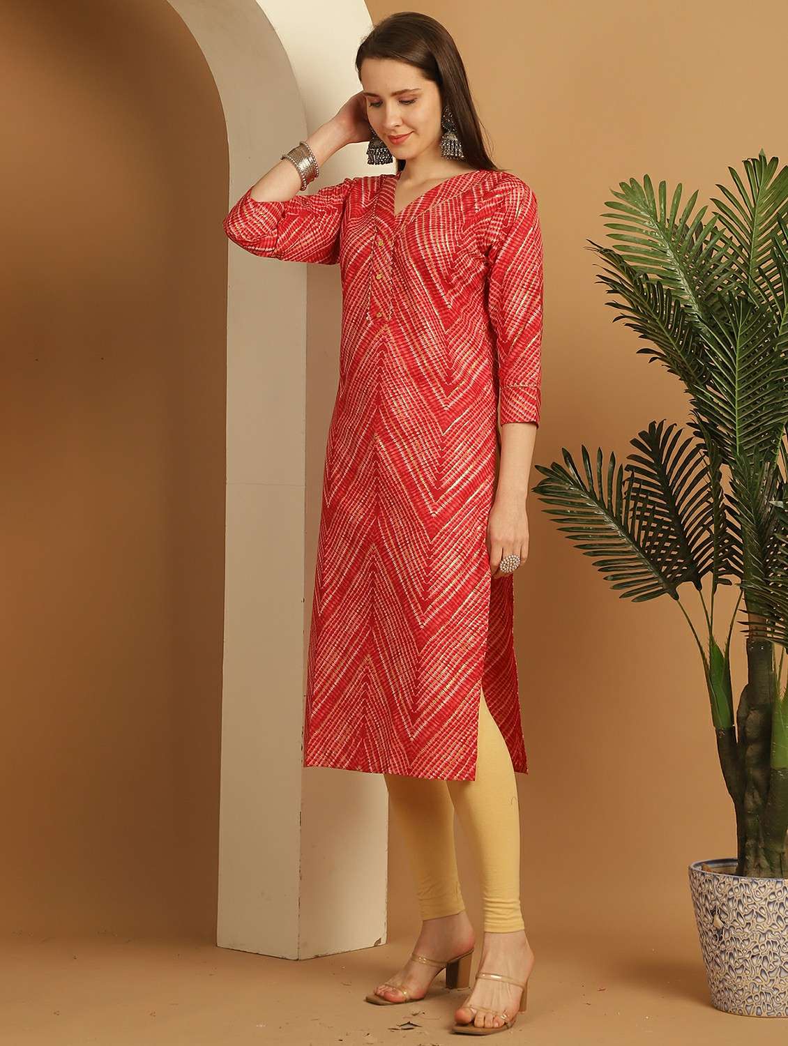 women printed three quarter sleeve straight kurta - 21743922 -  Standard Image - 1