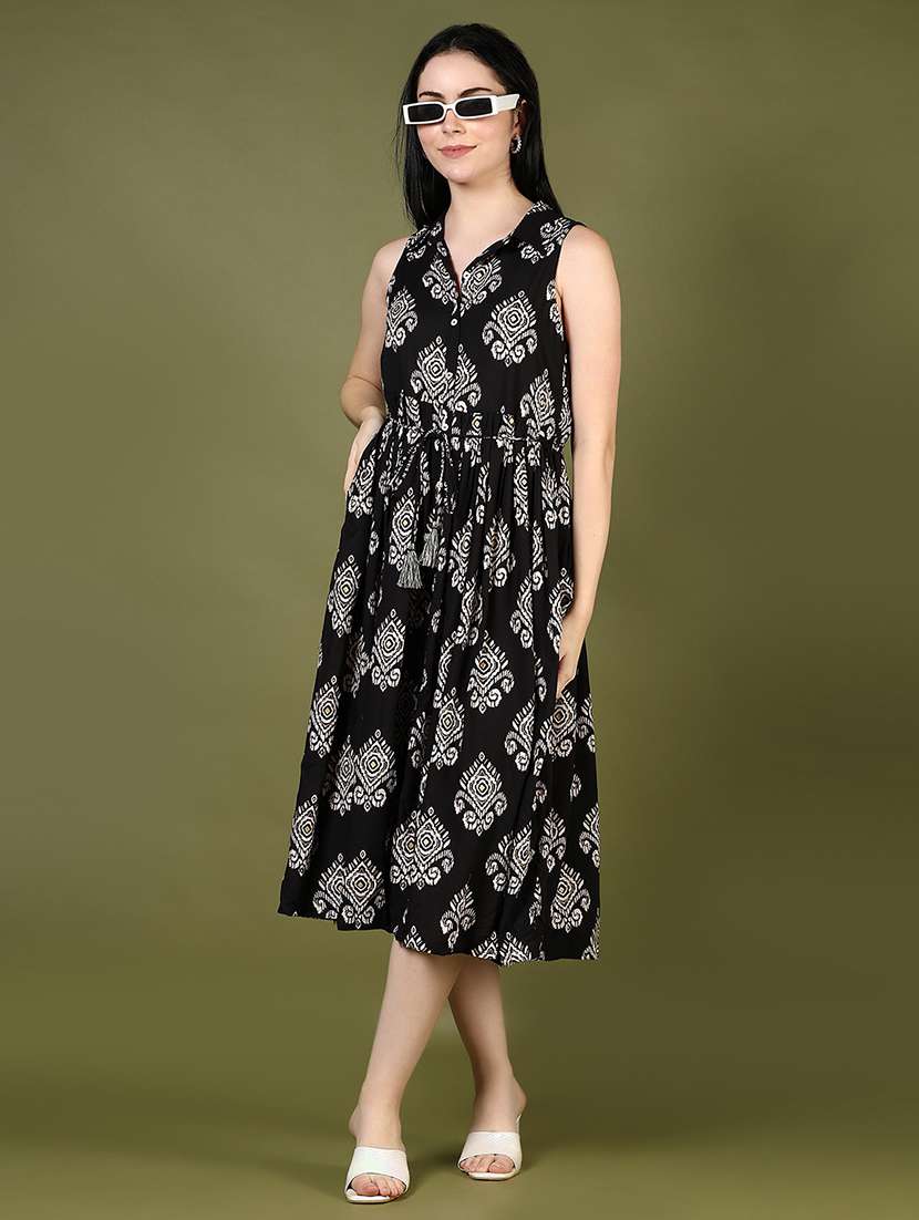 women black printed sleeveless fit & flare ethnic dress