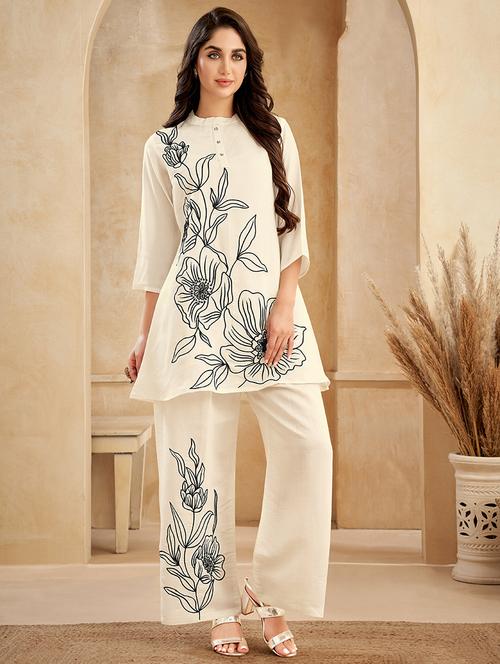 women floral printed top & bottom co-ord set - 21745103 -  Standard Image - 0