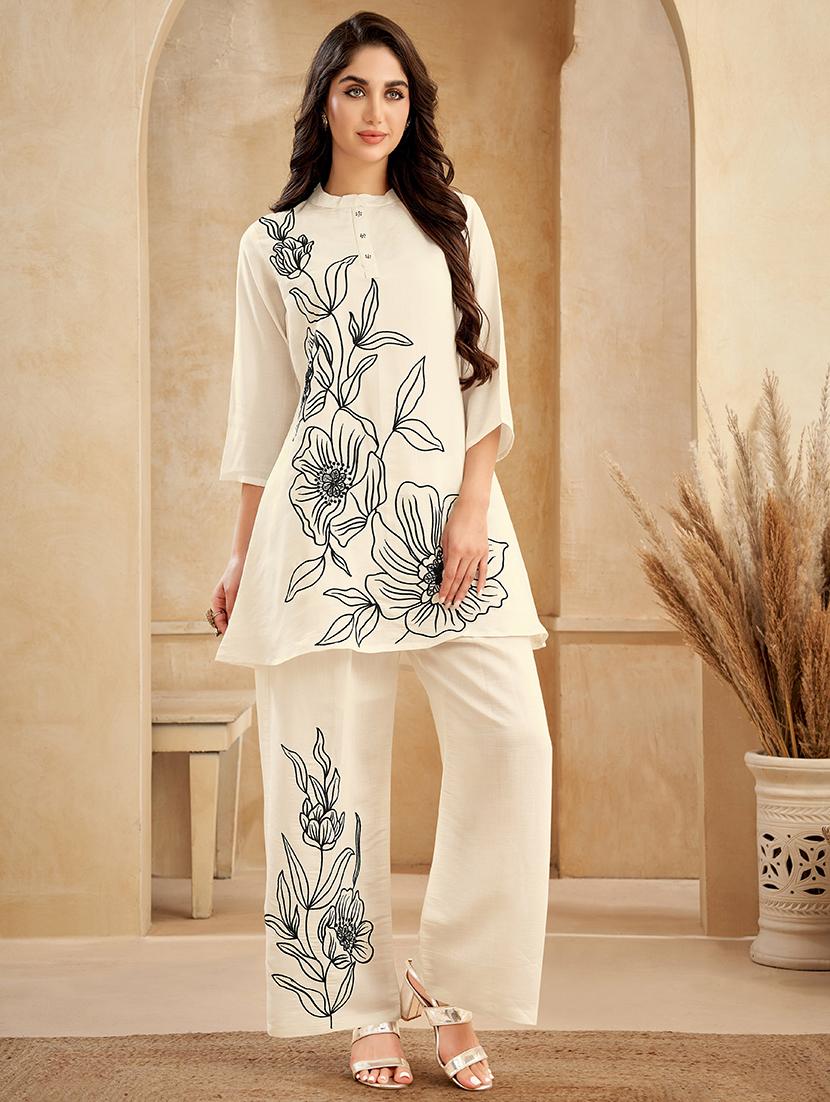 women floral printed top & bottom co-ord set - 21745103 -  Zoom Image - 0