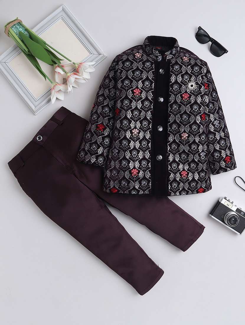 boys embroidered long sleeve suit set