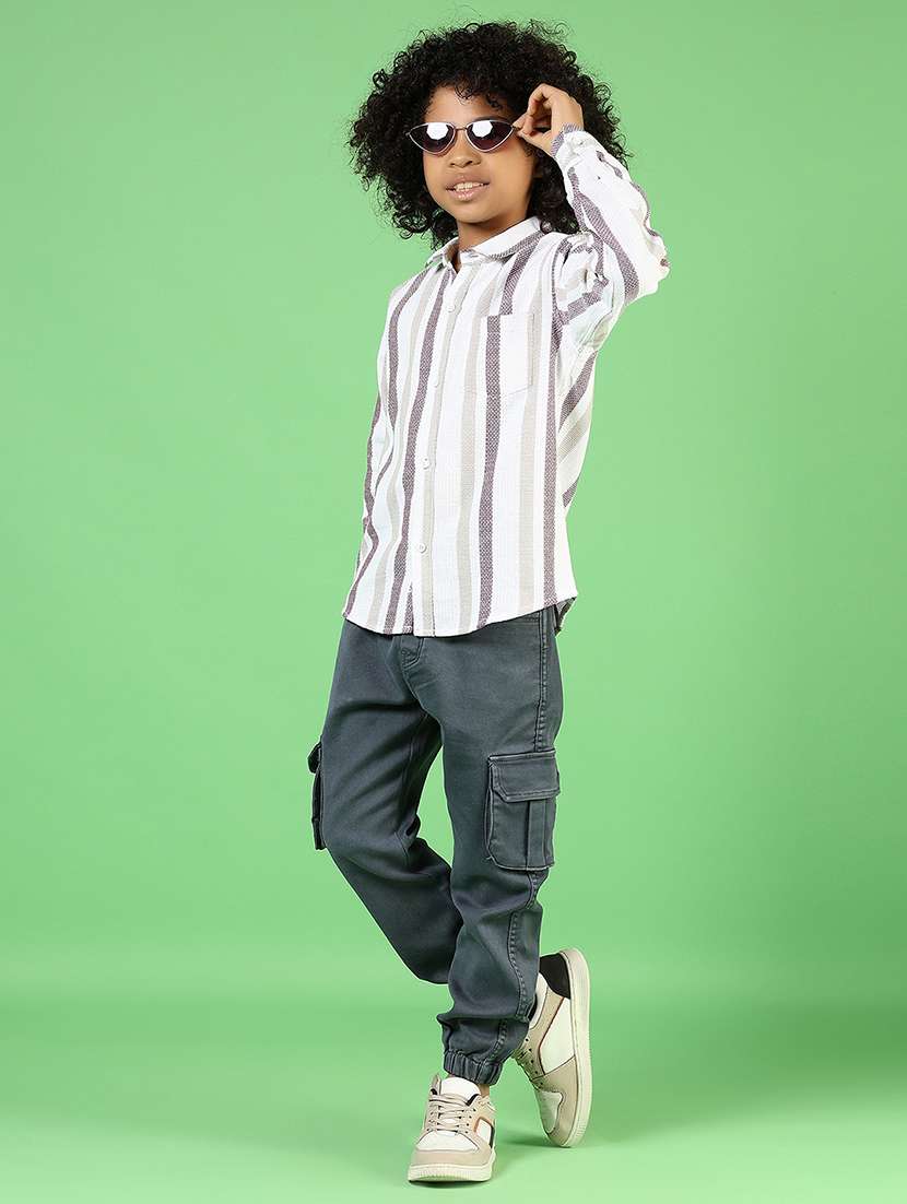 boys solid mid rise relaxed fit cargo - 21746185 -  Standard Image - 4