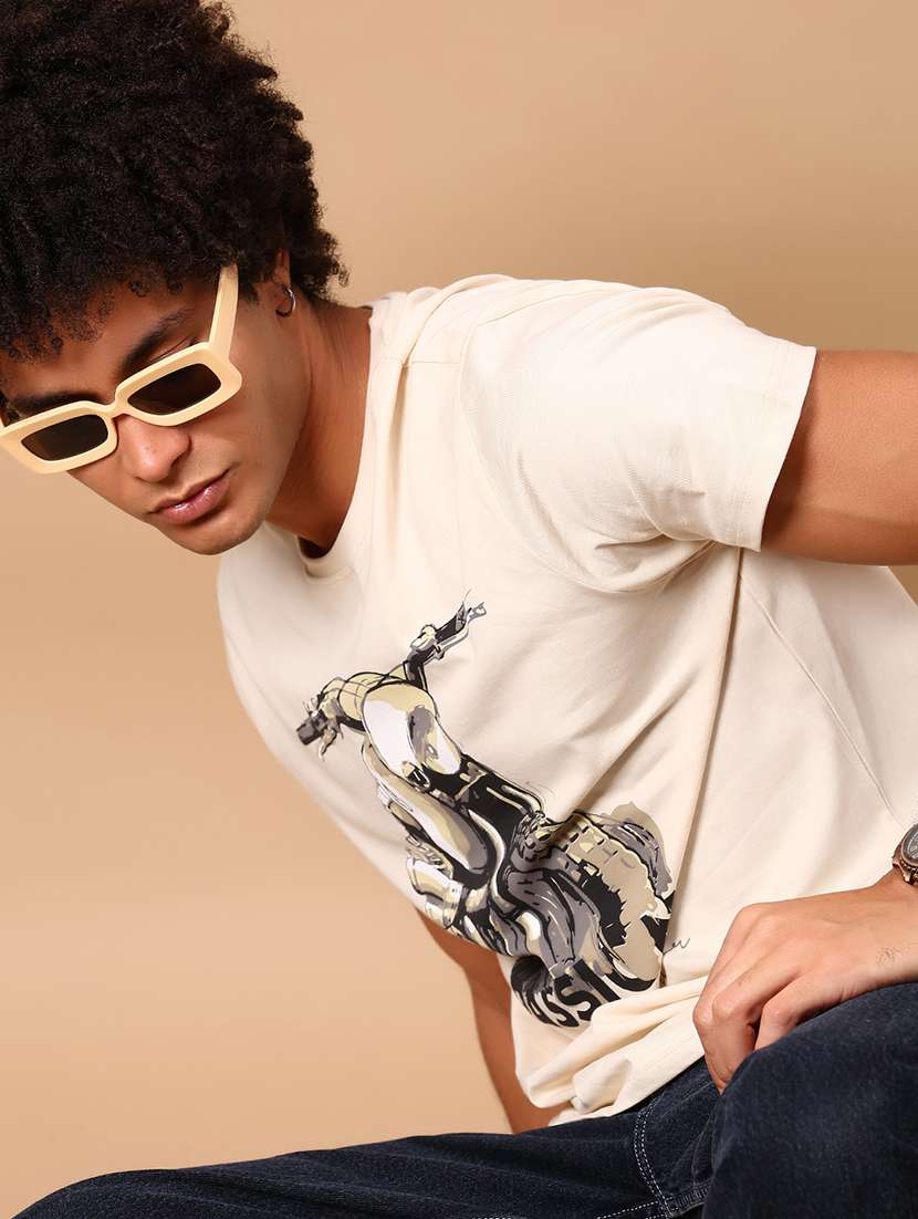 men front print round neck regular fit t-shirt