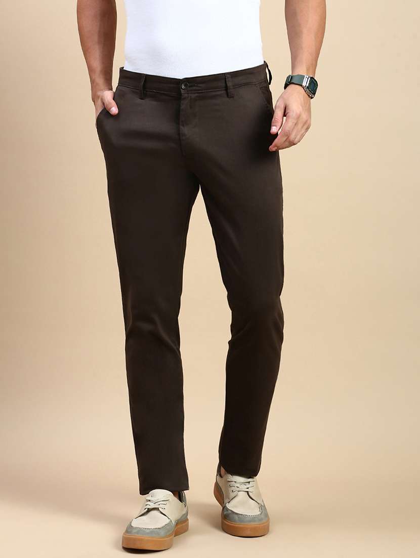 men mid rise solid flat front casual trouser