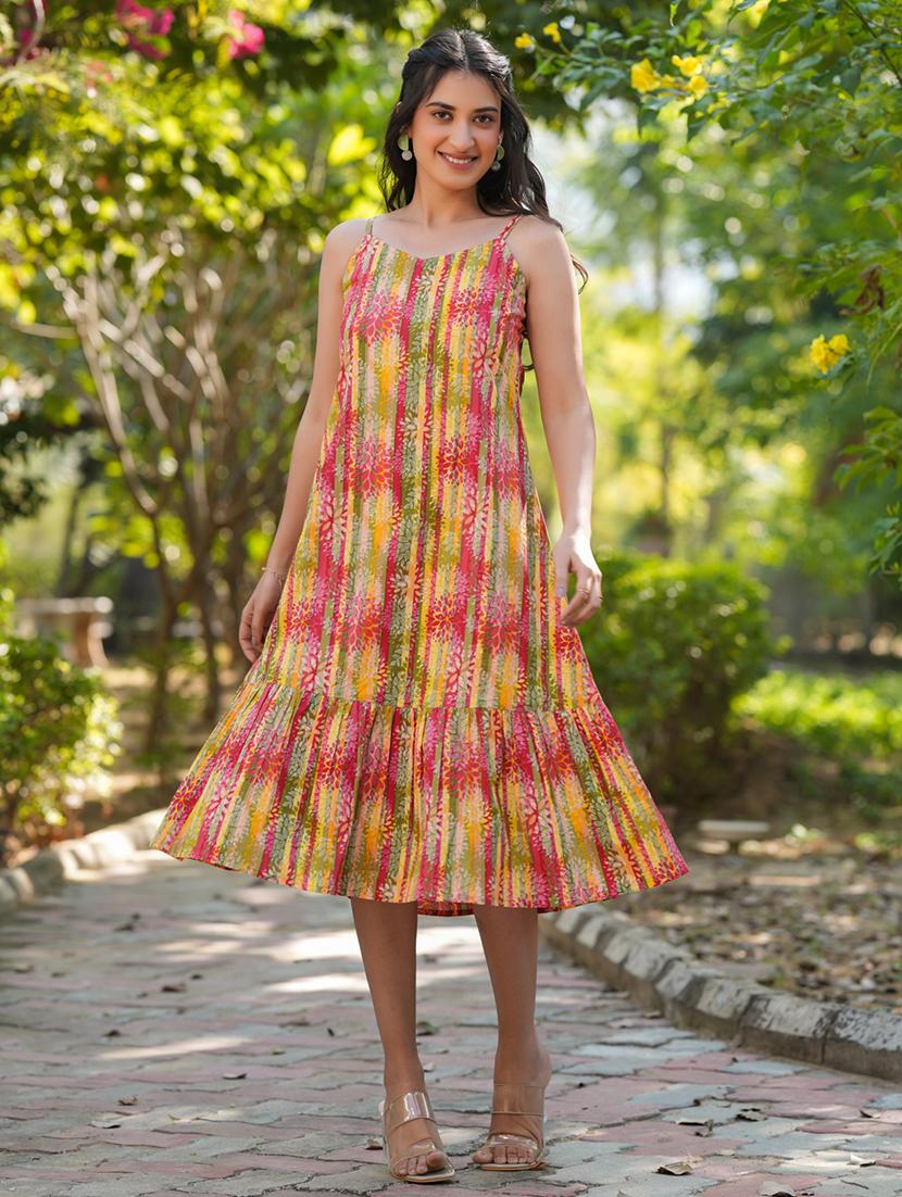women floral printed tiered dress - 21746661 - Standard Image - 1