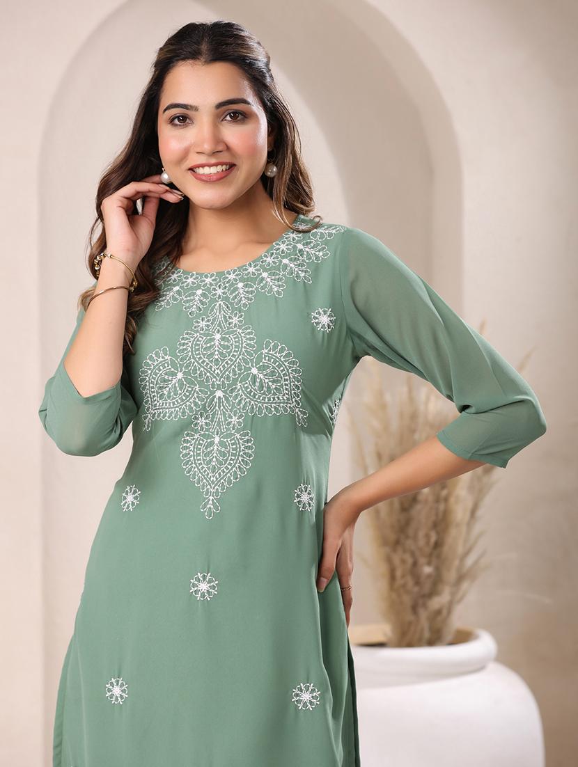 women embroidered round neck straight kurta - 21746702 - Standard Image - 4