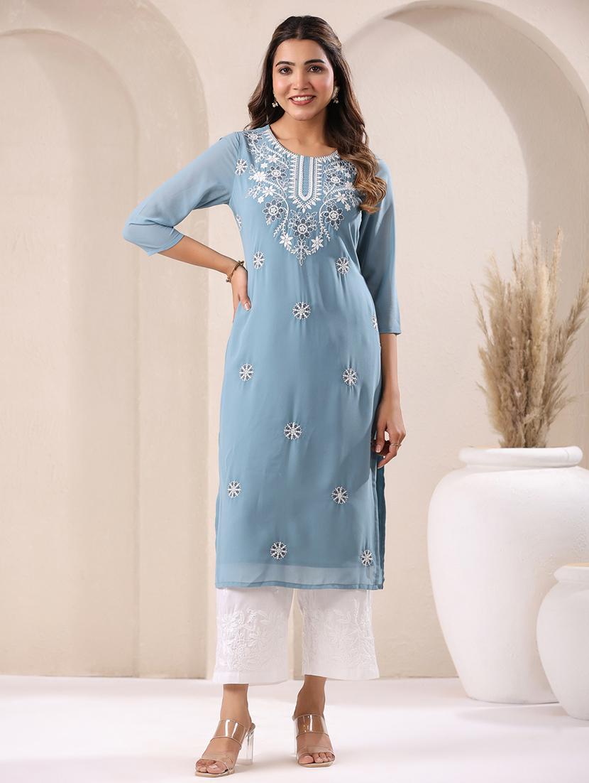 women round neck chikankari straight kurta - 21746703 -  Zoom Image - 0