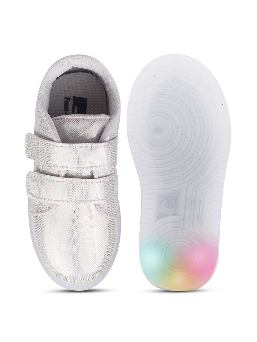 kids led shoes with velcro closure  - 21746929 -  Standard Image - 4
