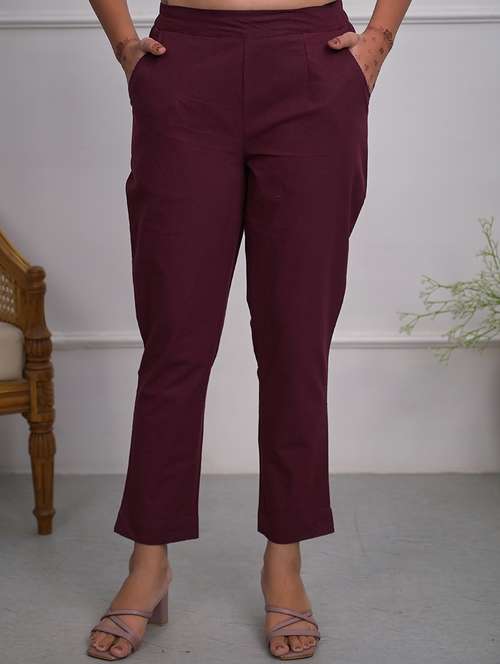 women solid mid rise cigarette pant