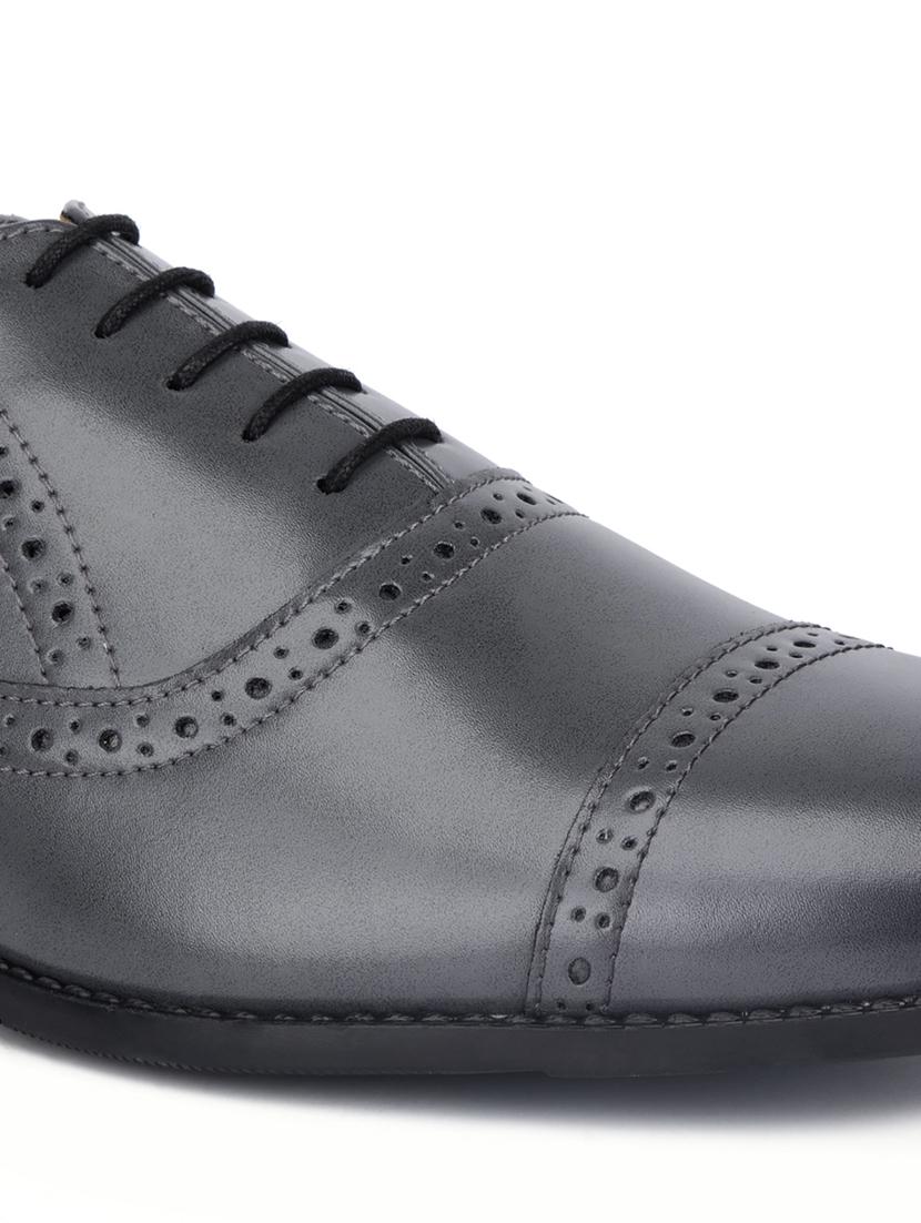 men solid lace-up oxfords - 21747992 - Standard Image - 4