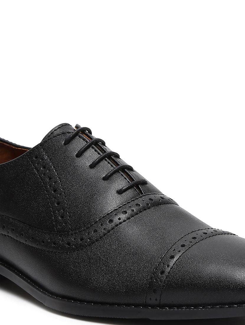 men solid lace-up oxfords - 21747994 - Standard Image - 4