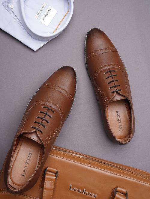 men solid lace up oxford shoes - 21747995 -  Standard Image - 0