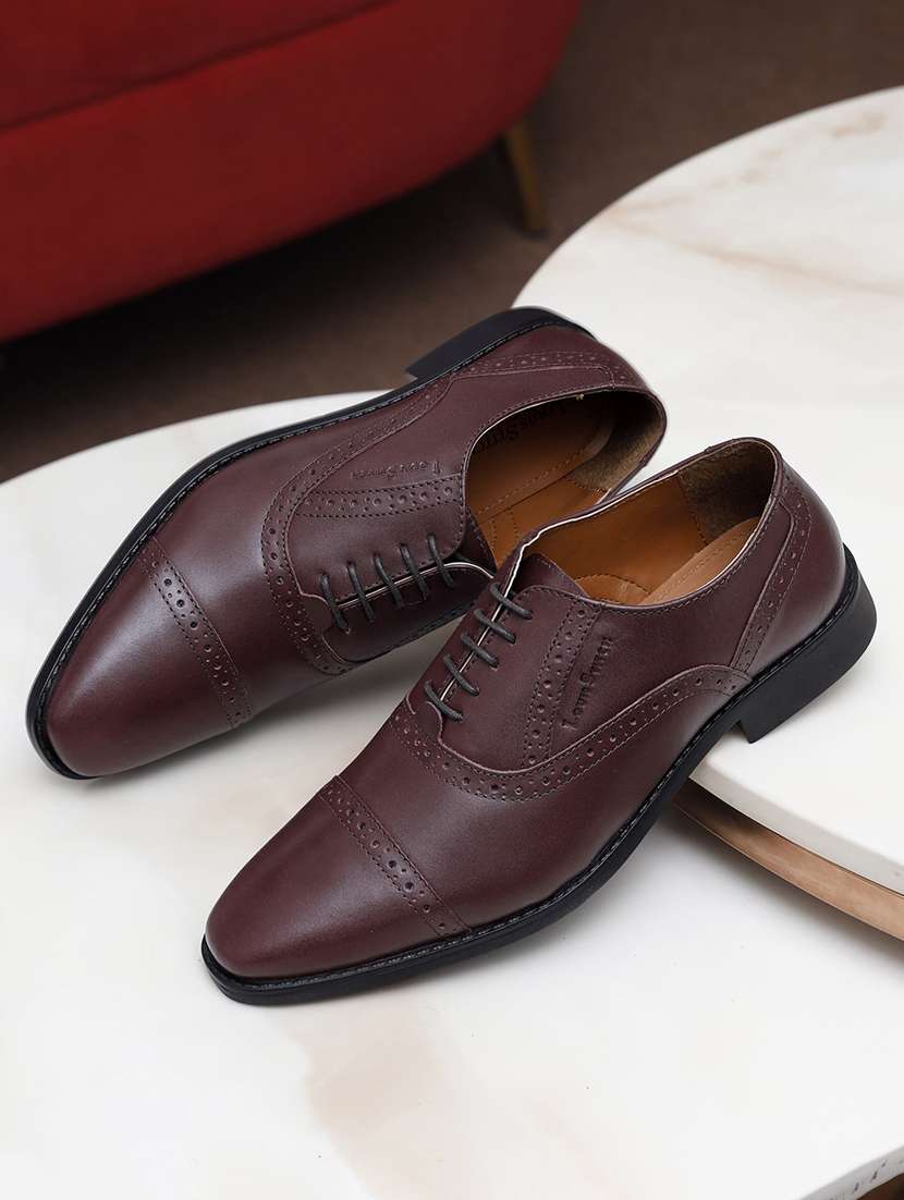 men solid lace-up oxfords - 21748001 -  Standard Image - 1