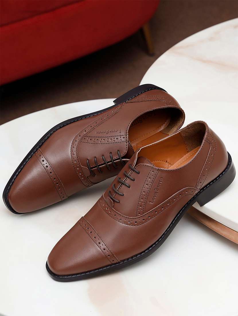 men solid lace-up oxfords - 21748002 -  Standard Image - 1