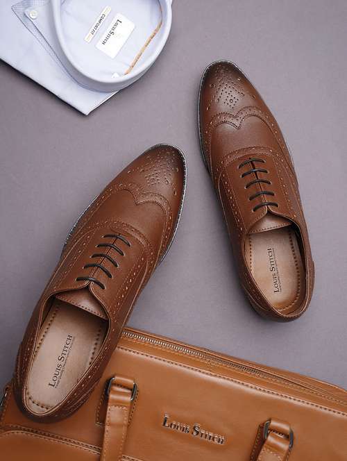 men solid lace-up brouges - 21748016 -  Standard Image - 0