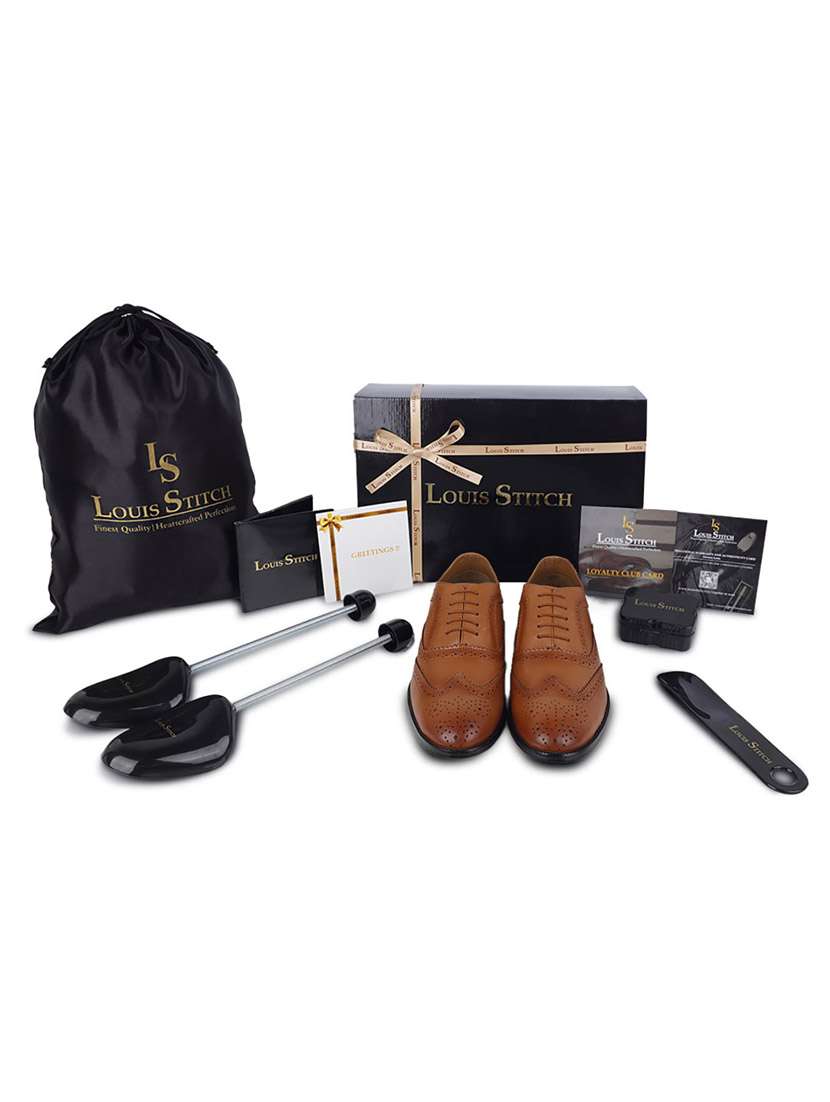 men solid lace-up brouges - 21748019 -  Standard Image - 4