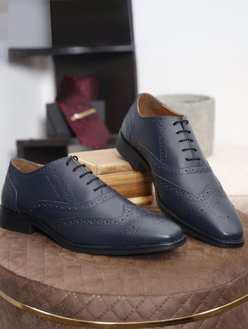 men solid lace-up brouges - 21748033 - Standard Image - 0